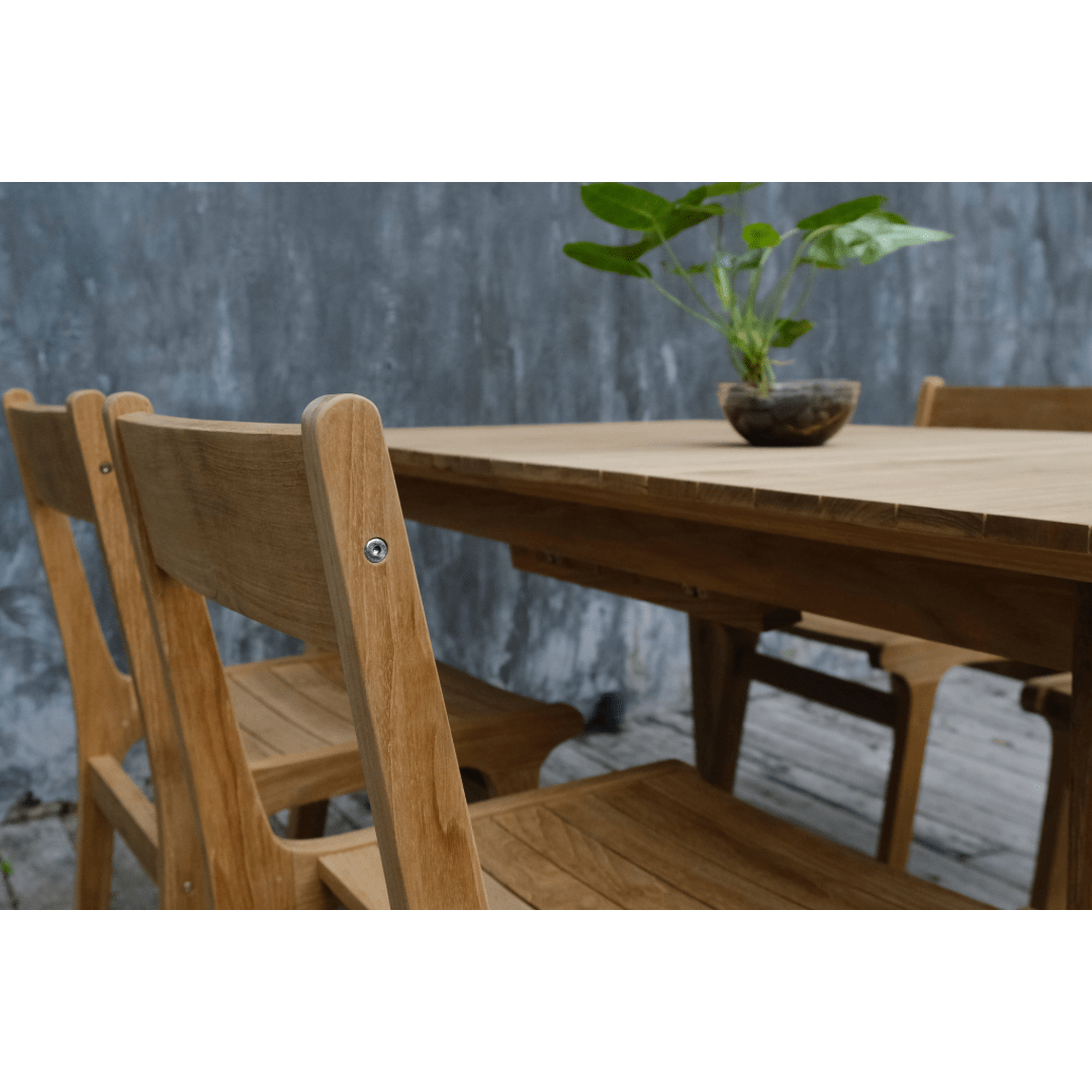 Touchstone Teak Eluna Chair close up