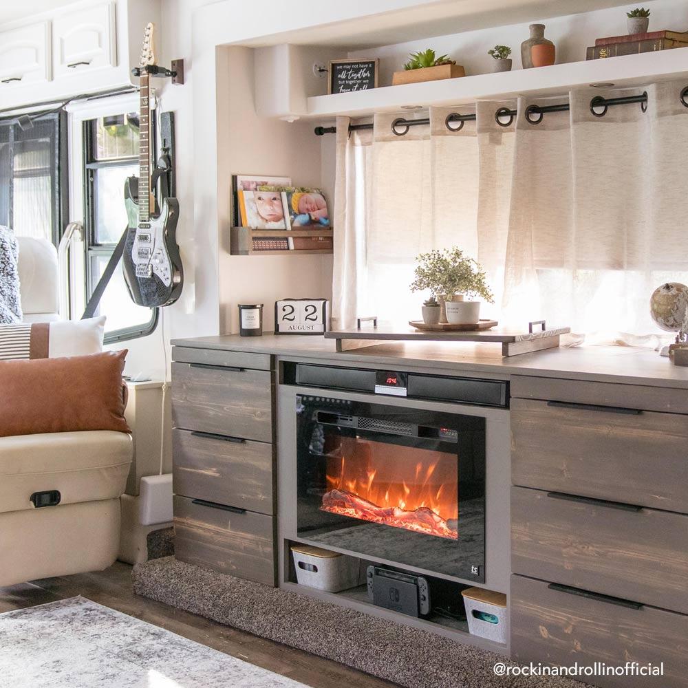 Sideline 28 Electric Fireplace in RV by @rockinrollinofficial